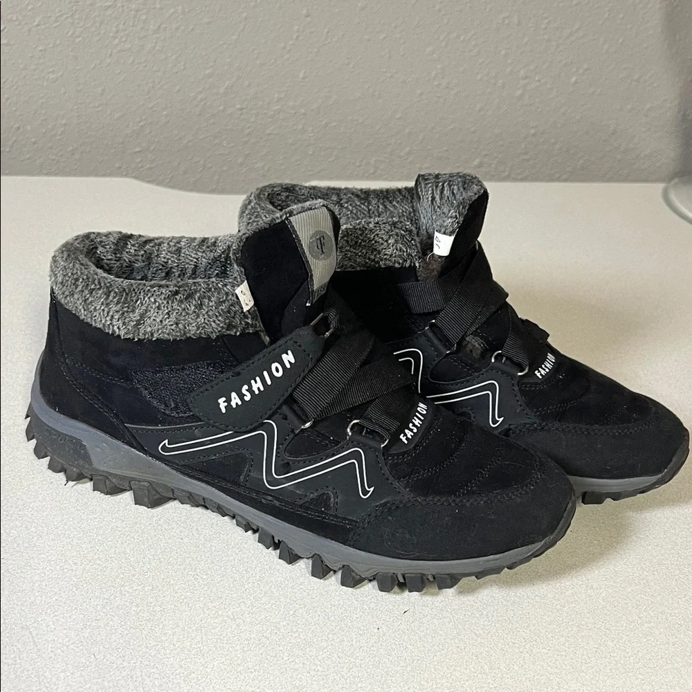 Men's Black and Gray Sneakers